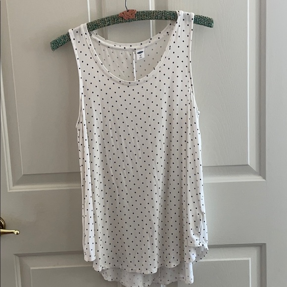 💰SOLD💰 Lot of 3 Sleeveless Tank Tops - Picture 7 of 8